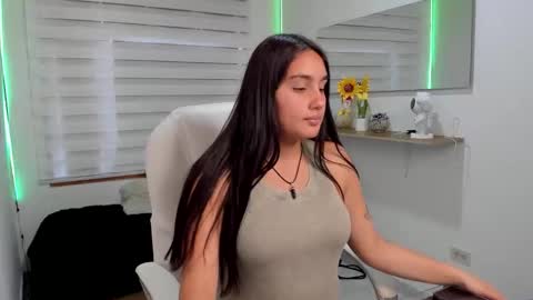 caroline_rodriguez_9 online show from 03.16.26