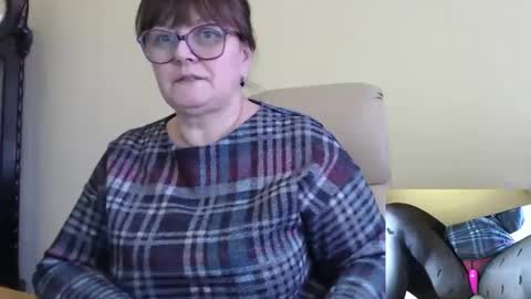 CarolineDream  online show from 02.14.25