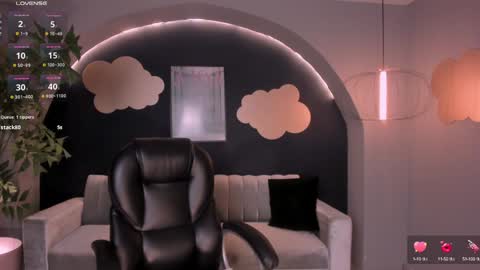 Snapshot of carolinegrace_ chatting on 01.28.25 Caro online show from 01.28.25