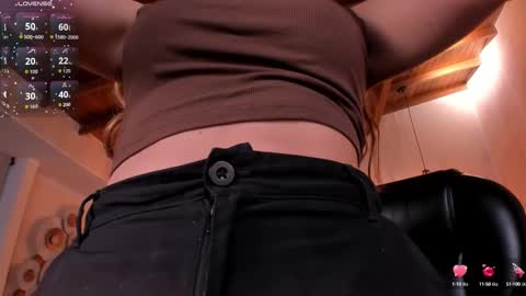 Snapshot of carolinegrace_ chatting on 10.14.25 Caro online show from 10.14.25