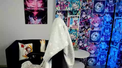 CarolineRichter online show from 10.17.25