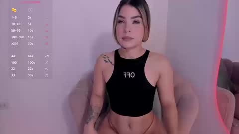 carolinna_ online show from 09.09.25