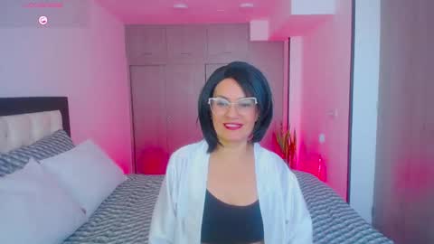 CarolinneFiotti online show from 09.22.25