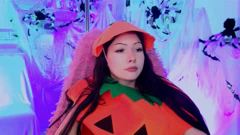 Snapshot of carolpatterson_ chatting on 10.30.25 carolpatterson_ online show from 10.30.25