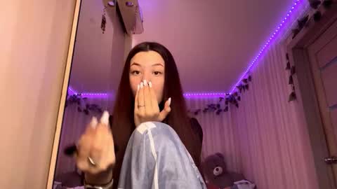 Emma online show from 12.18.25