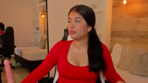 Snapshot of carriepink_ chatting on 09.26.25 carriepink_ online show from 09.26.25