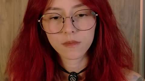 Snapshot of casandra_busting chatting on 07.18.26 Casandra online show from 07.18.26