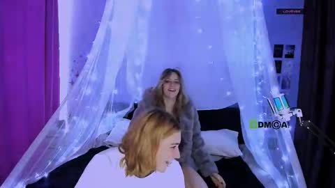 casey_meow_ online show from 10.11.25