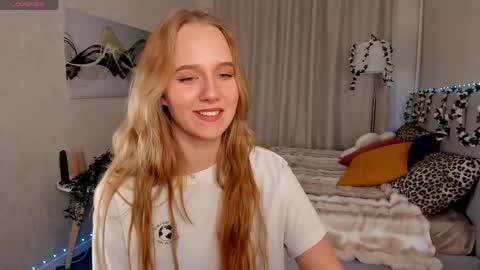 Casey sweeet online show from 04.01.26