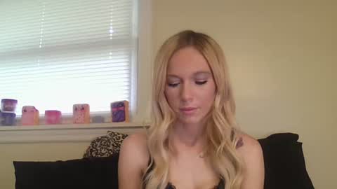 Snapshot of caseygirl6879 chatting on 06.09.26 Casey Lakes online show from 06.09.26