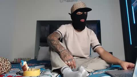 Snapshot of cash_master77 chatting on 01.05.25 Cash Master777 online show from 01.05.25