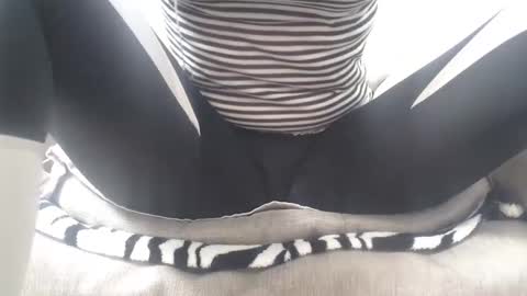 Cassandra joy online show from 02.26.25