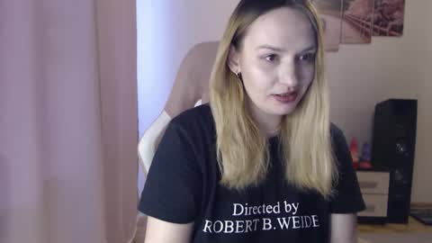 Snapshot of cassandratate chatting on 02.13.26 Casey Chris online show from 02.13.26