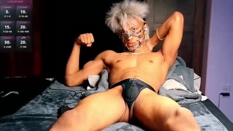 Snapshot of cassidykayde chatting on 10.30.25 cassidykayde online show from 10.30.25