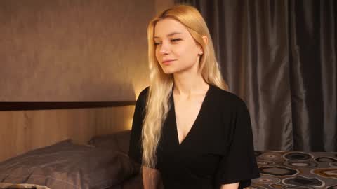 Snapshot of cassie130505 chatting on 01.22.25 Cassie online show from 01.22.25