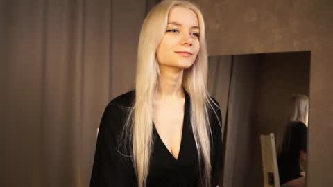 Snapshot of cassie130505 chatting on 01.31.25 Cassie online show from 01.31.25