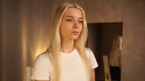 Snapshot of cassie130505 chatting on 02.12.25 Cassie online show from 02.12.25