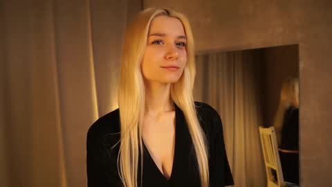 Snapshot of cassie130505 chatting on 02.15.25 Cassie online show from 02.15.25