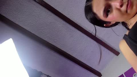 Cassie Jones online show from 02.03.25