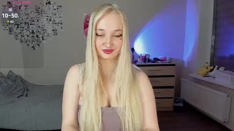 Cassie Rosss online show from 02.24.25