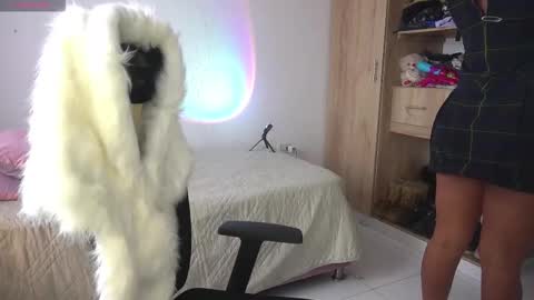 cASSie online show from 10.13.25