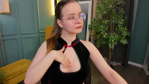 assie online show from 12.14.24