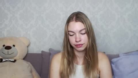 Tina online show from 09.21.25
