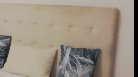 CassieHilton online show from 10.06.25