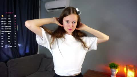 Snapshot of cassiehorridge chatting on 07.11.26 Alice online show from 07.11.26