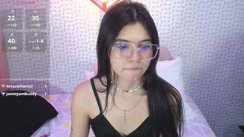 cassiehoward14 online show from 02.11.25