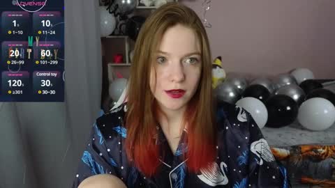 Snapshot of cassiejuice chatting on 12.17.24 Cassie online show from 12.17.24