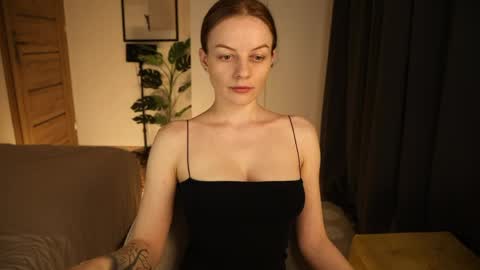 Snapshot of cassiekelly chatting on 04.04.26 Cassie online show from 04.04.26