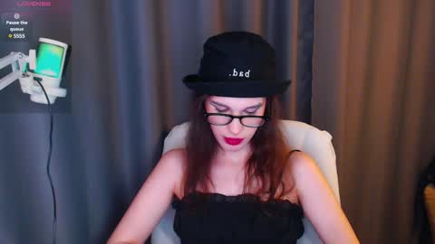 Snapshot of cassiemich chatting on 02.27.25 Cassie online show from 02.27.25