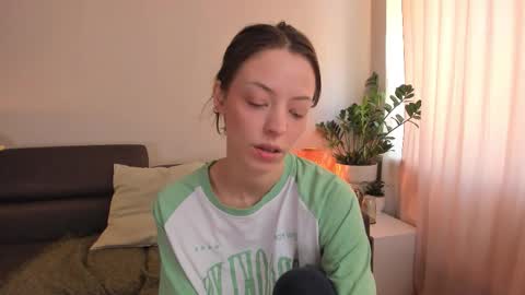  cassandra  online show from 10.03.25