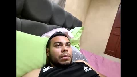 castigomoreno736573 online show from 10.19.25