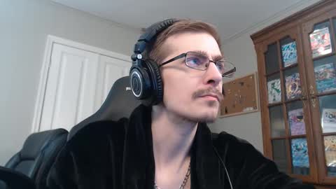 casuallycorrupt online show from 12.21.25