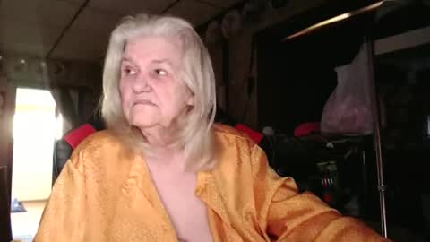 cat online show from 10.05.25