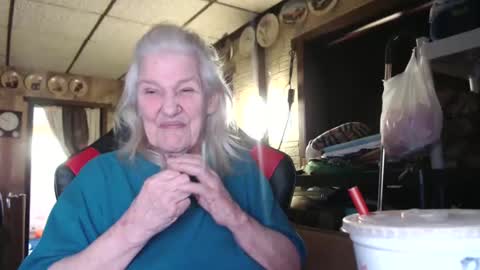 cat online show from 10.29.25