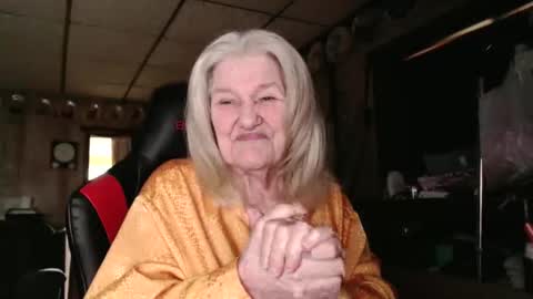 cat online show from 10.31.25