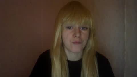 Snapshot of cat_2019 chatting on 01.03.25 cat_2019 online show from 01.03.25