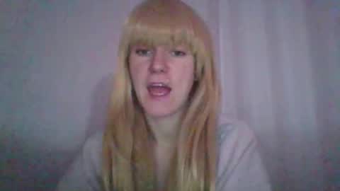 Snapshot of cat_2019 chatting on 10.17.25 cat_2019 online show from 10.17.25