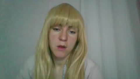 Snapshot of cat_2019 chatting on 11.09.25 cat_2019 online show from 11.09.25