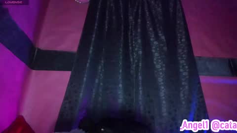Cata Angel online show from 09.15.25