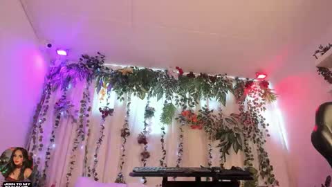 Snapshot of cata_desire chatting on 02.21.26 cata_desire online show from 02.21.26