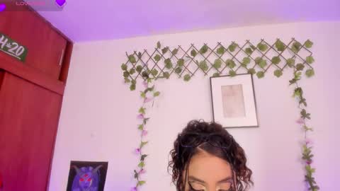 Snapshot of cata_greenn chatting on 11.13.25 Cata green model independient online show from 11.13.25