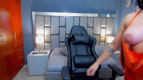 Cata Joness  My schedule 2200 - 0500 GMT -5 online show from 09.13.25