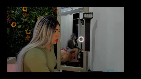 cata_sanchez online show from 11.23.25