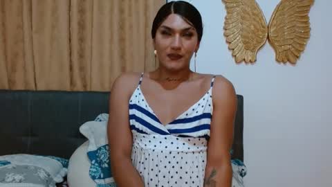 Snapshot of catafitt_1 chatting on 01.11.25 catalyna fitness online show from 01.11.25