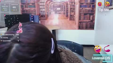 Queen Catalella online show from 12.20.25