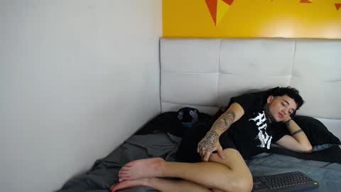 Snapshot of catalellaandpaul chatting on 03.07.25 CatalellaAndPaul online show from 03.07.25